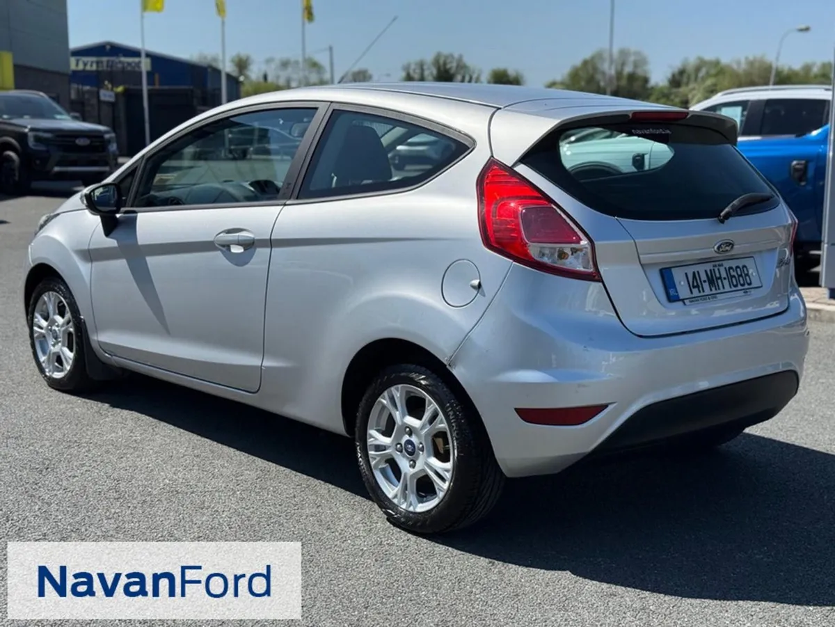 Ford Fiesta Zetec 1.5 TD 75ps - Image 4