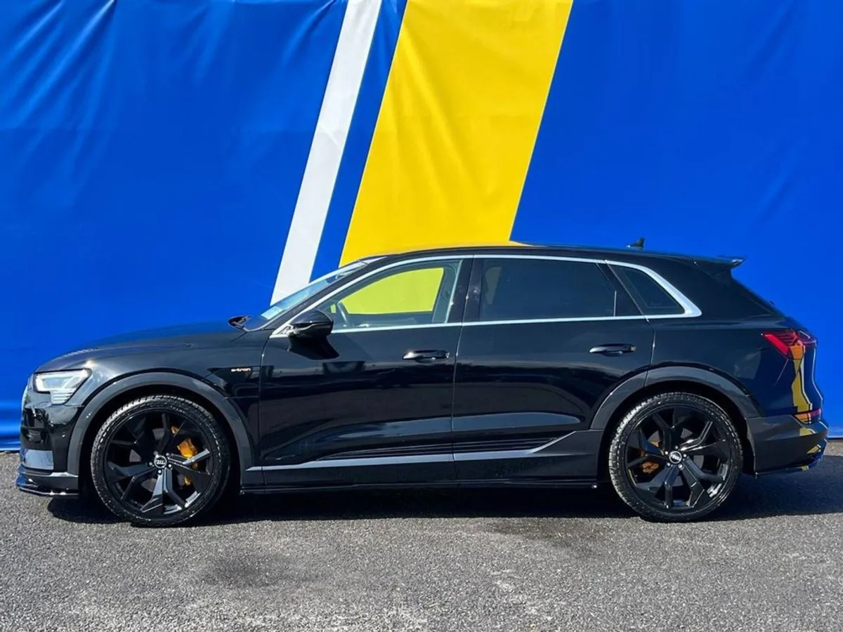 Audi E-Tron 50 Quattro // Adaptive AIR Suspension - Image 3