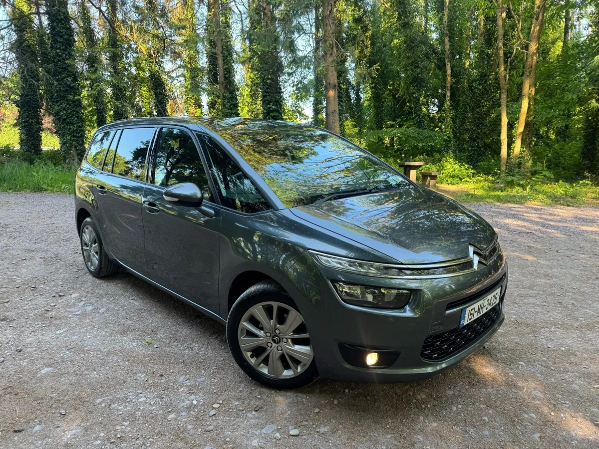 15 Citroen C4 7 seater - Image 4