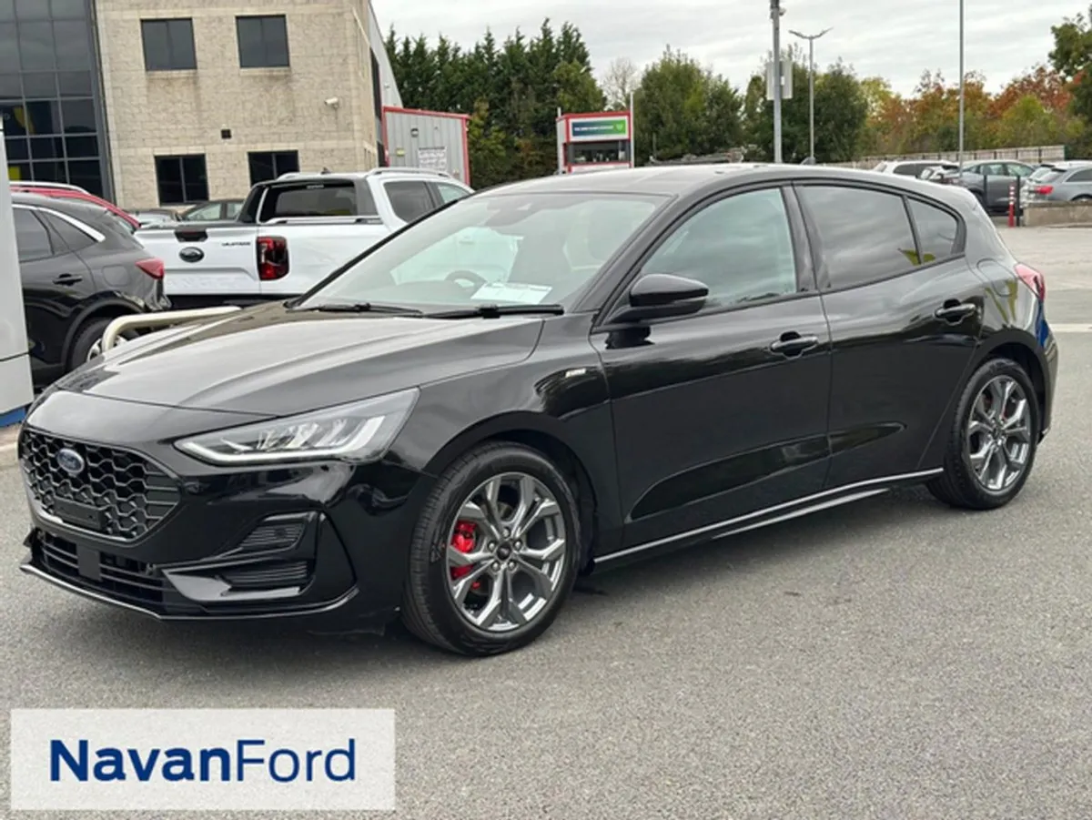 Ford Focus St-line 1.0 Mild-hybrid 125Ps - Image 2