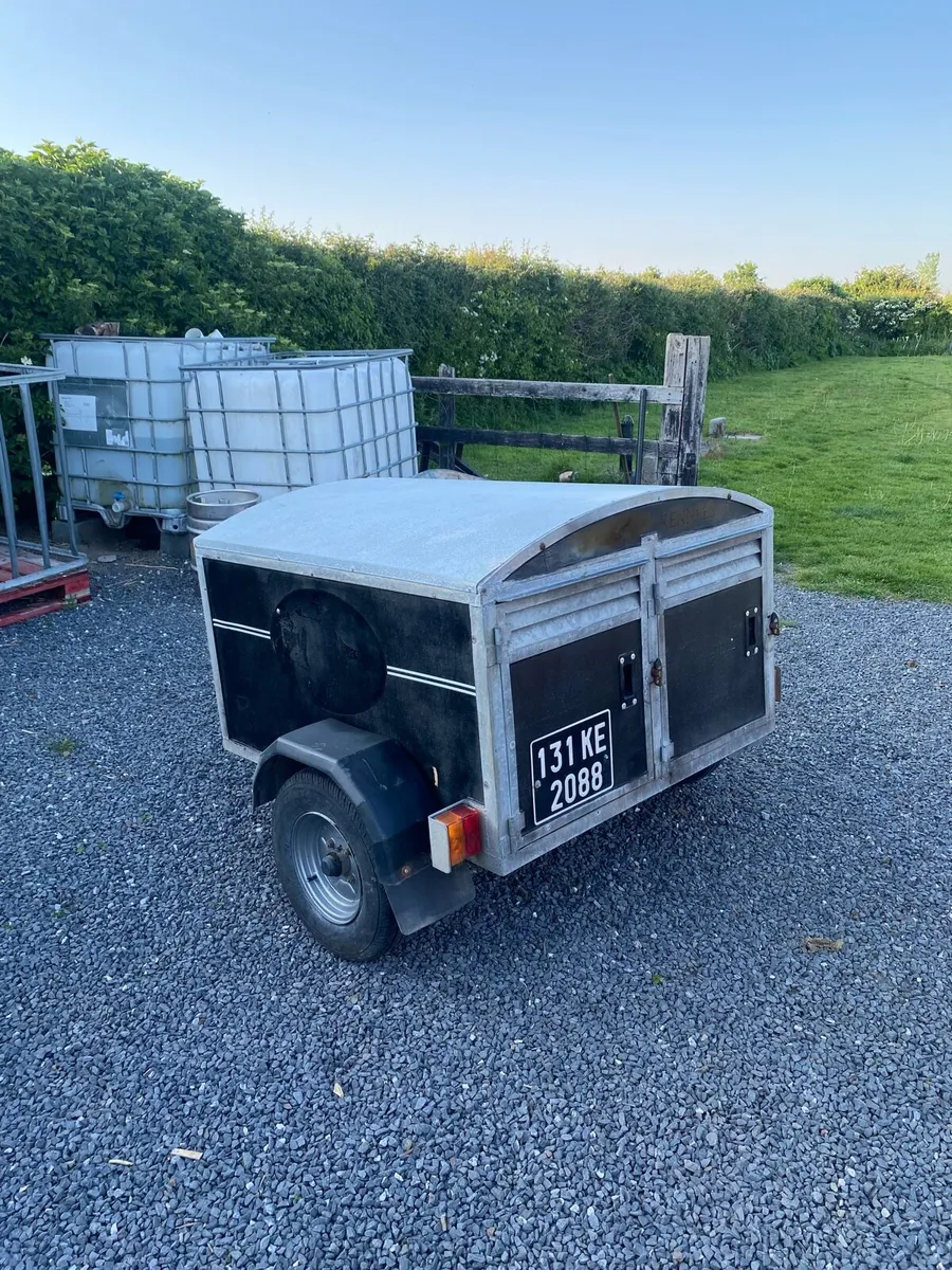 Dog Trailer - Image 4