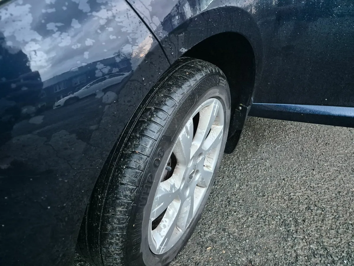 Renault Fluence 2011 - Image 3