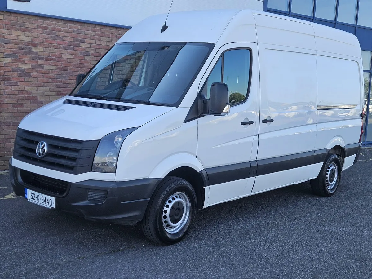 15 VOLKSWAGEN CRAFTER CR35 TDI - Image 1