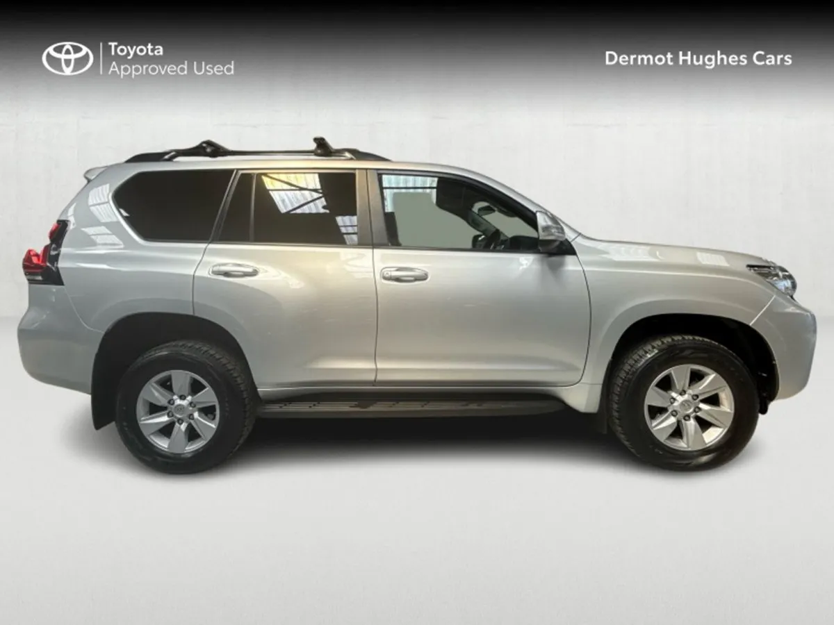 Toyota Landcruiser Land Cruiser LWB Comm A/T - Image 3