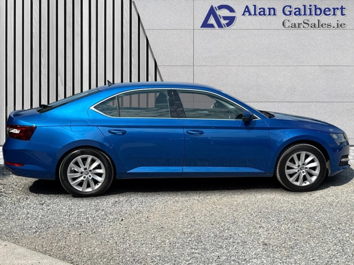 Skoda Superb Ambition 2.0 TDI 150HP DSG Auto - Image 3