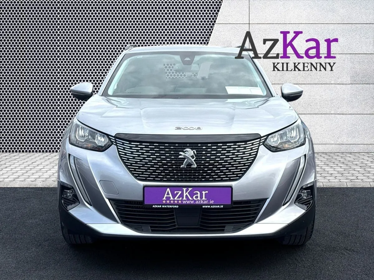 Peugeot 2008 2021 Allure Premium 1.5 Blue HDI  12 - Image 2