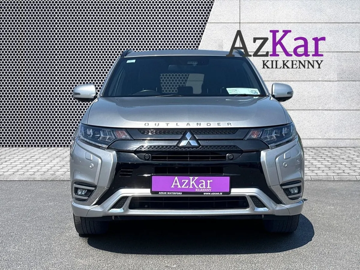 Mitsubishi Outlander 2021 S-edition Phev 4 Wheel - Image 3