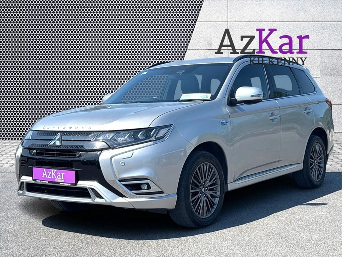 Mitsubishi Outlander 2021 S-edition Phev 4 Wheel - Image 4