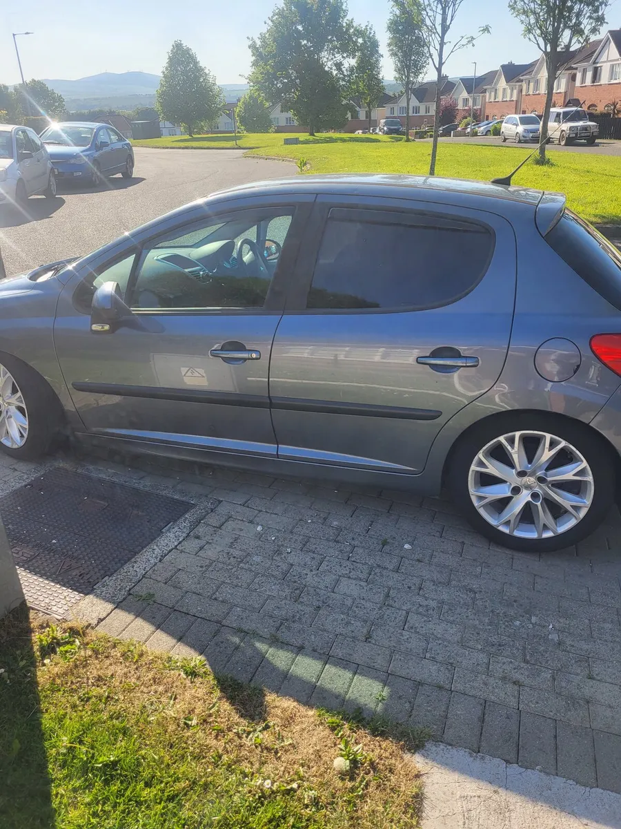 Peugeot 207 2008 tax and years test - Image 3