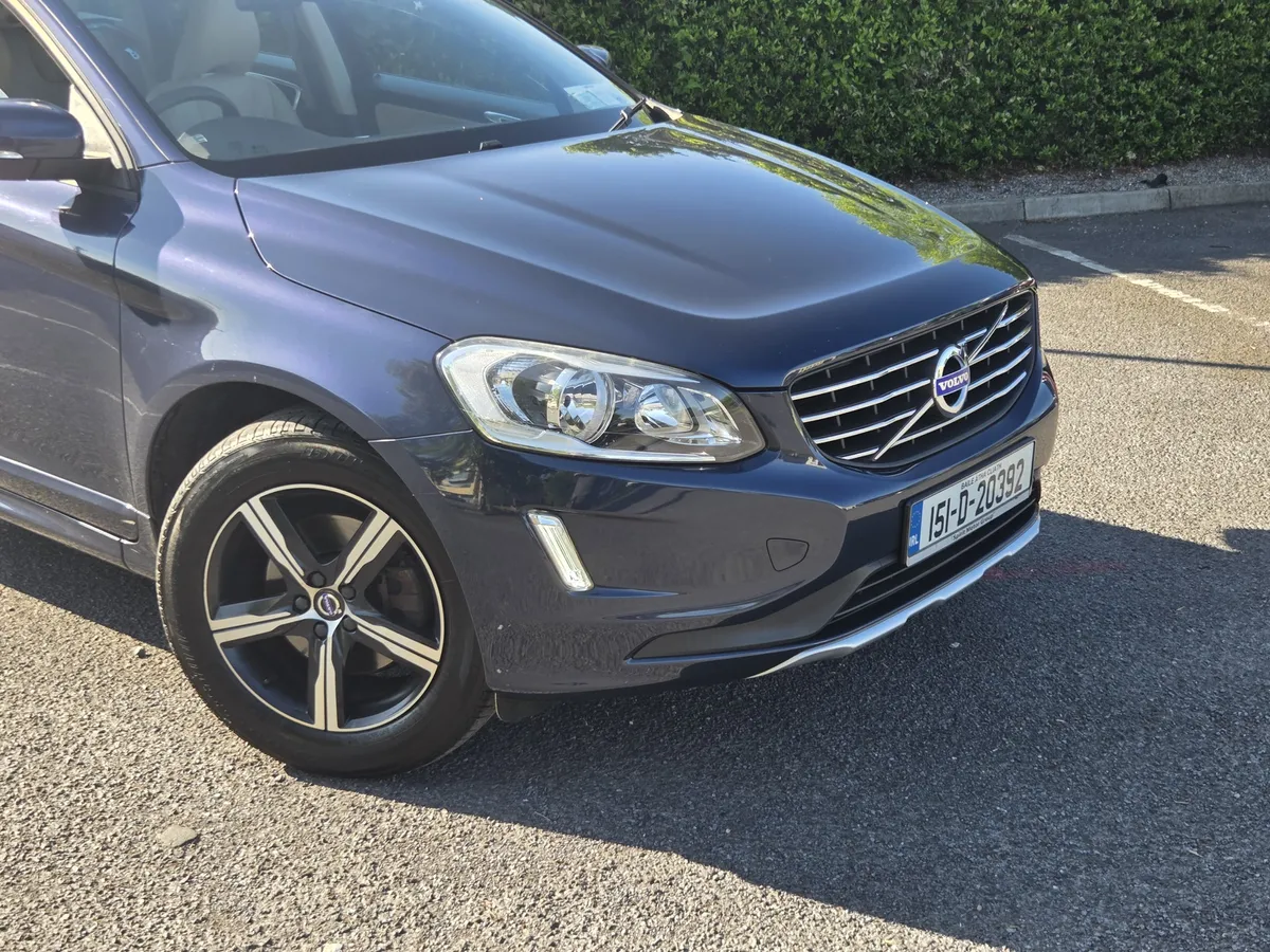 Volvo xc60 r design - Image 4