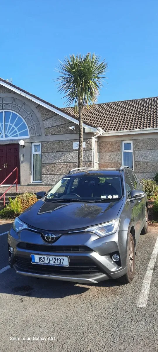 Toyota RAV4 2018 - Image 2