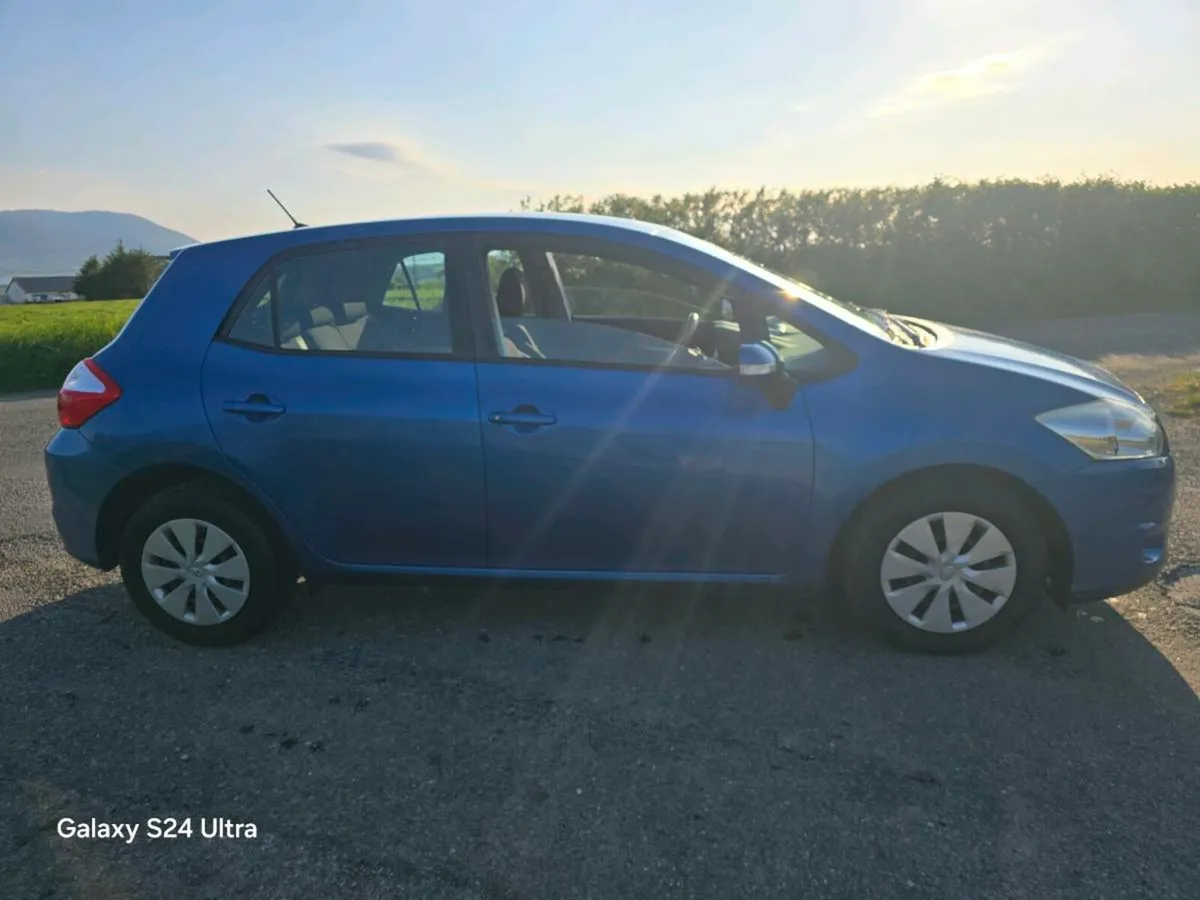 Toyota Auris - Image 4