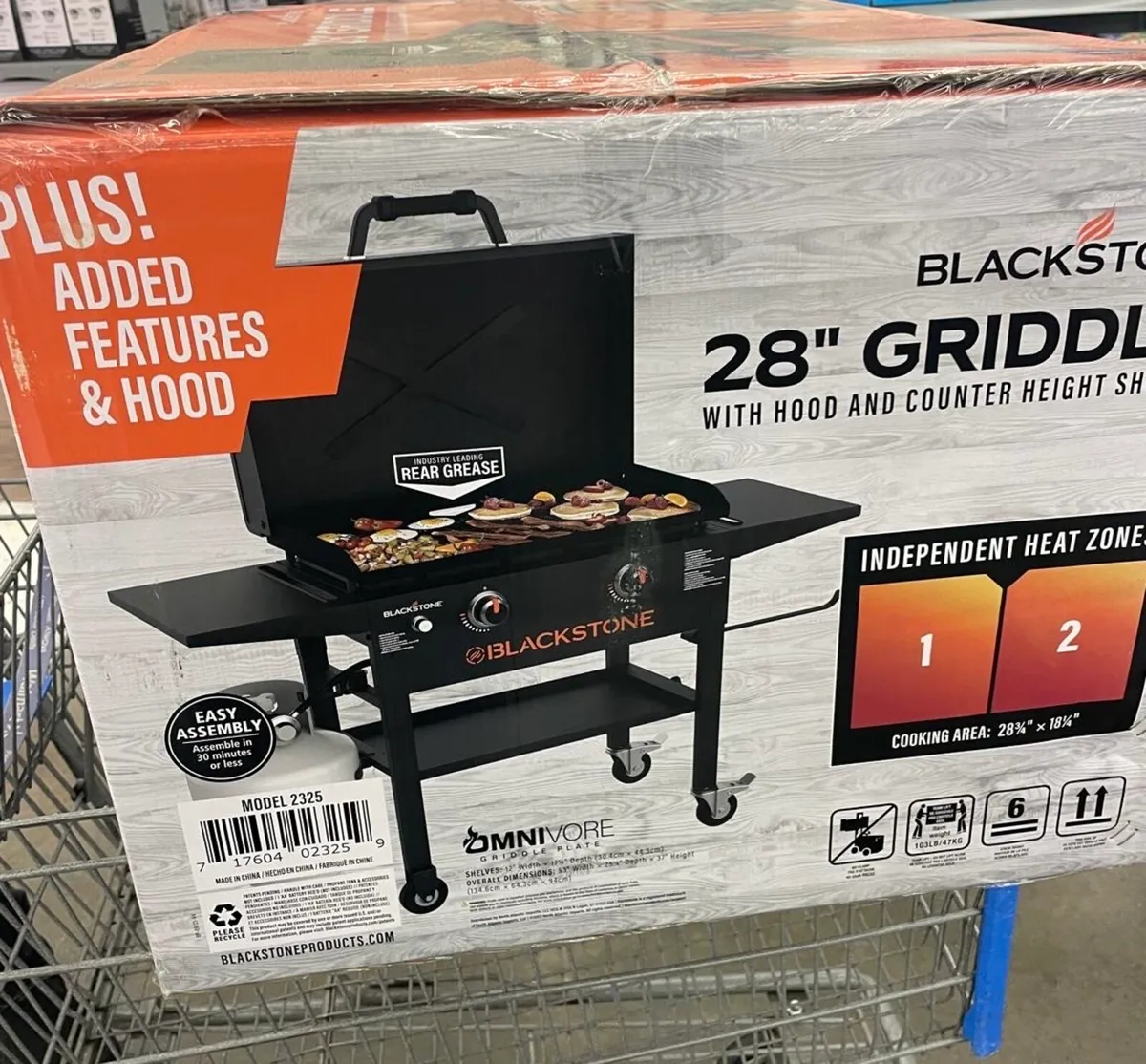 Blackstone Barbecue 28 Griddle with hood