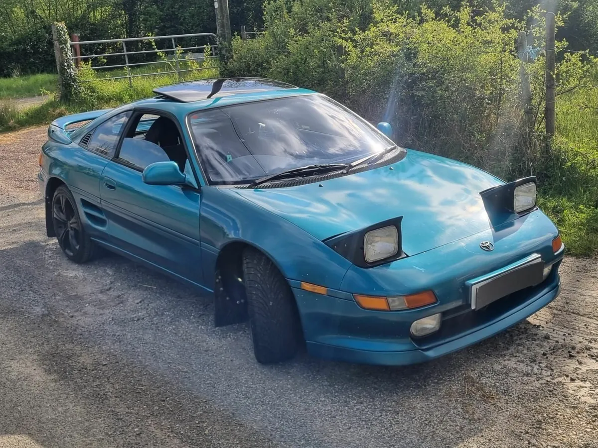 Toyota MR2 - Image 4