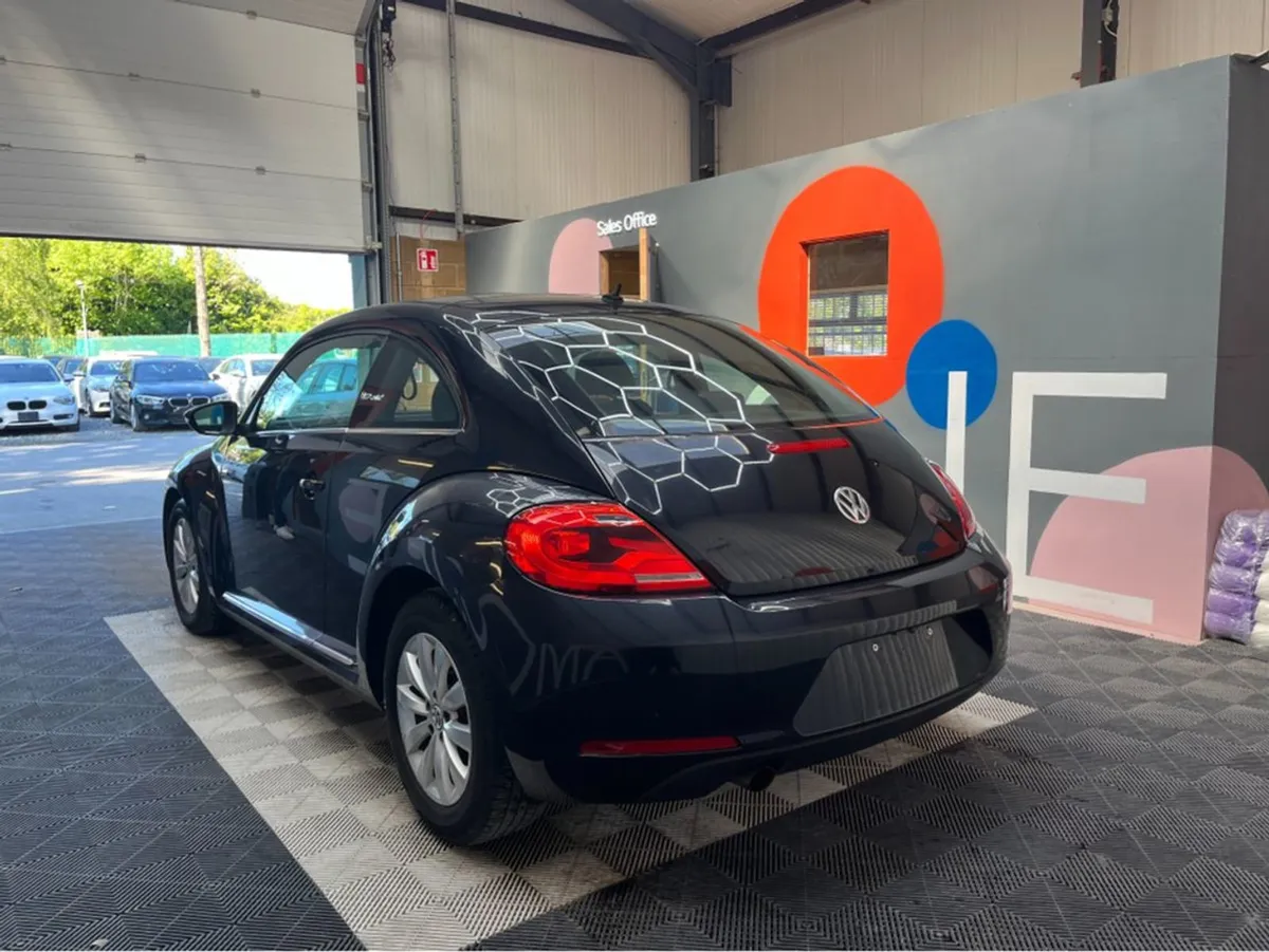 Volkswagen Beetle 1.2 Petrol / 74k KM / Reverse C - Image 4