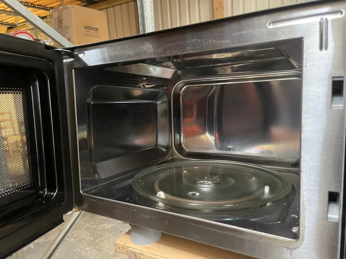 Dimplex Microwave - Image 2