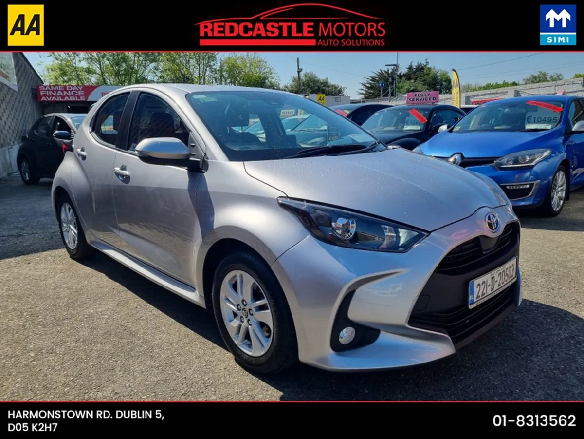 Toyota Yaris Hybrid Luna 5DR (nct 03-26) - Image 1