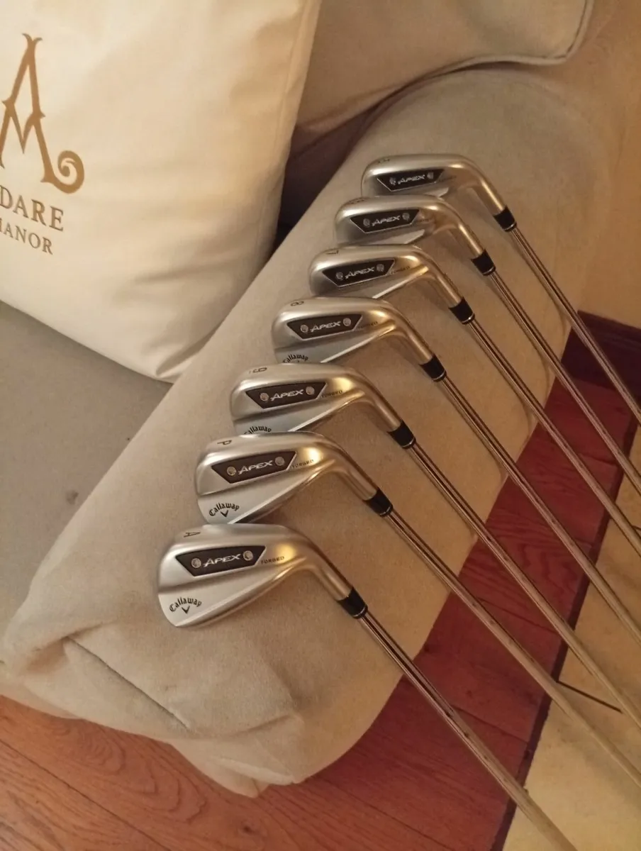 Callaway Apex Forged Tour Irons 5 -PW + A Wedge - Image 3