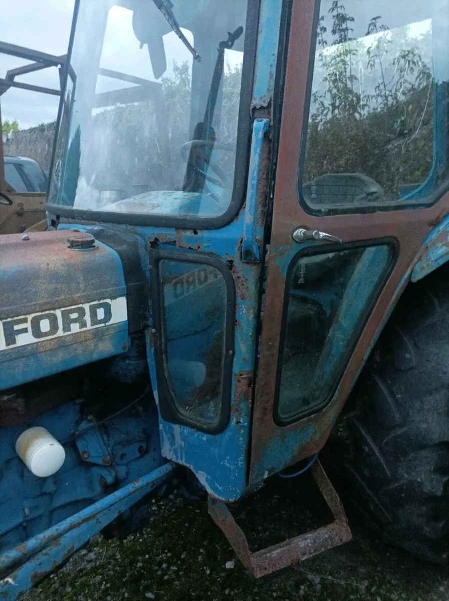Ford 4100 - Image 2