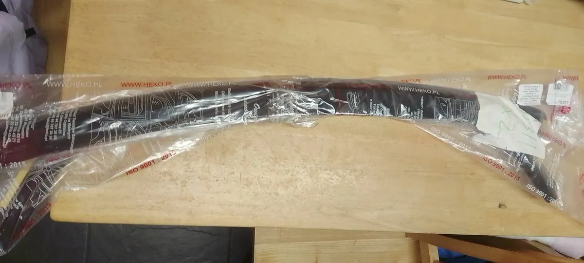 Heko ford Mondeo deflectors side front windows - Image 1