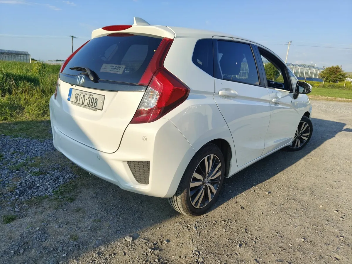Honda Jazz 2016 - Image 2