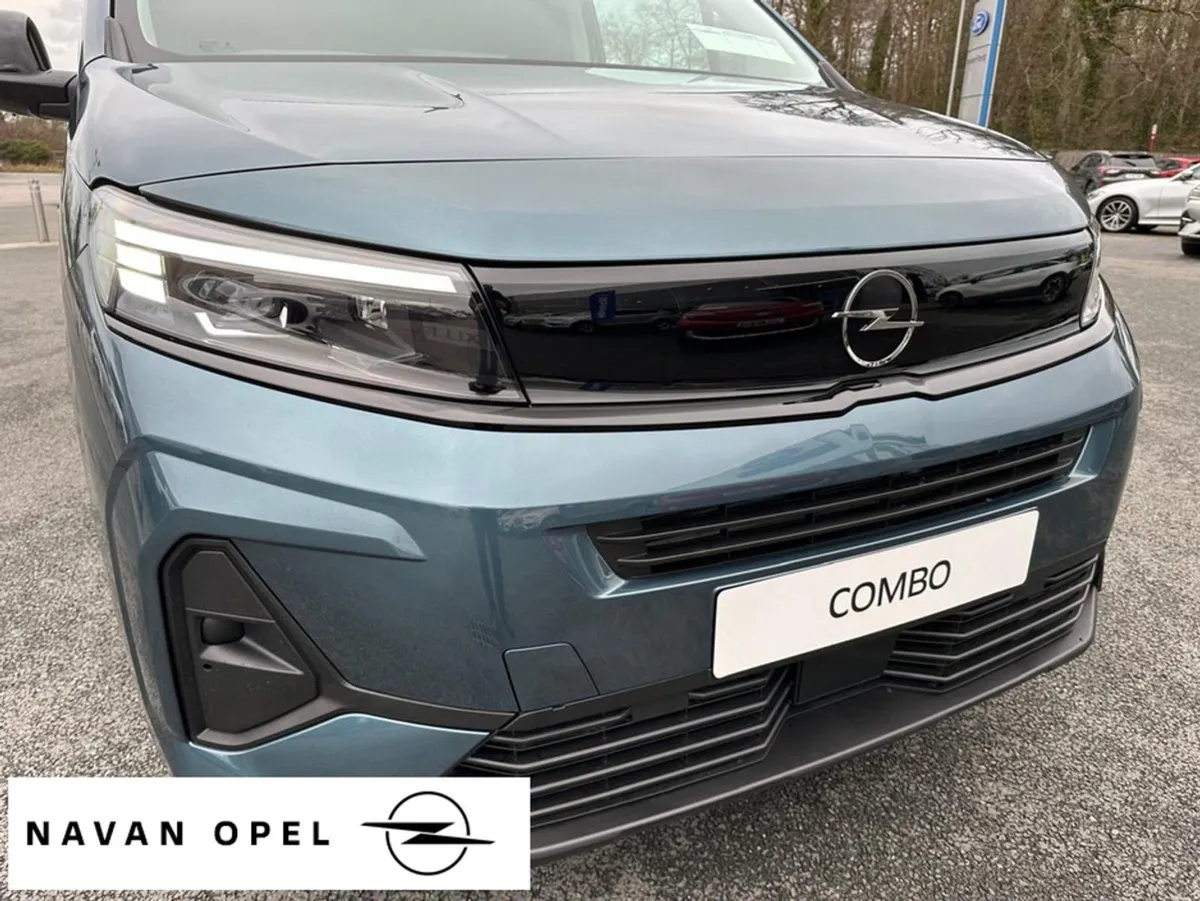 Opel Combo Sportive LWB 1.5 TD 100Ps Only  112 Pe - Image 4