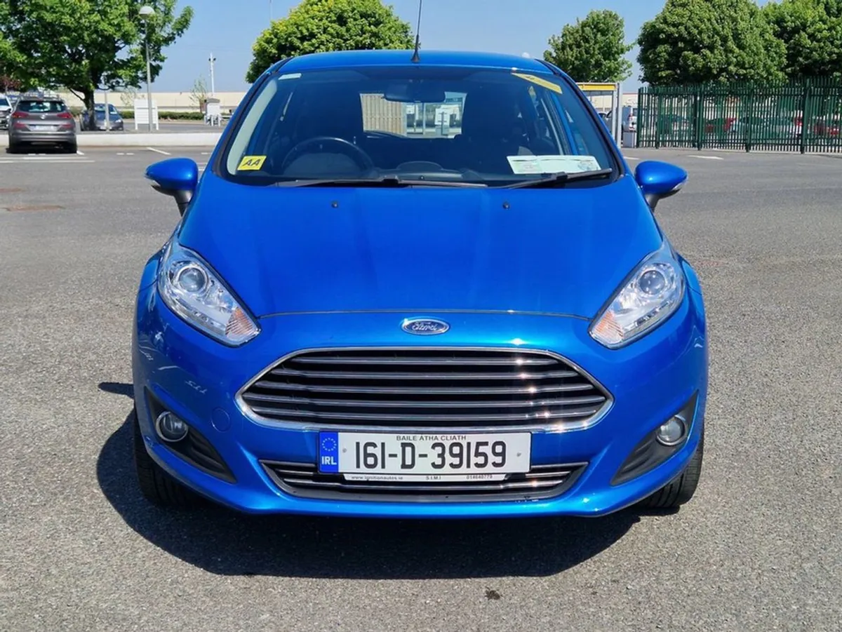 Ford Fiesta 1.0  Titanium  4dr  Low Miles  Nation - Image 3