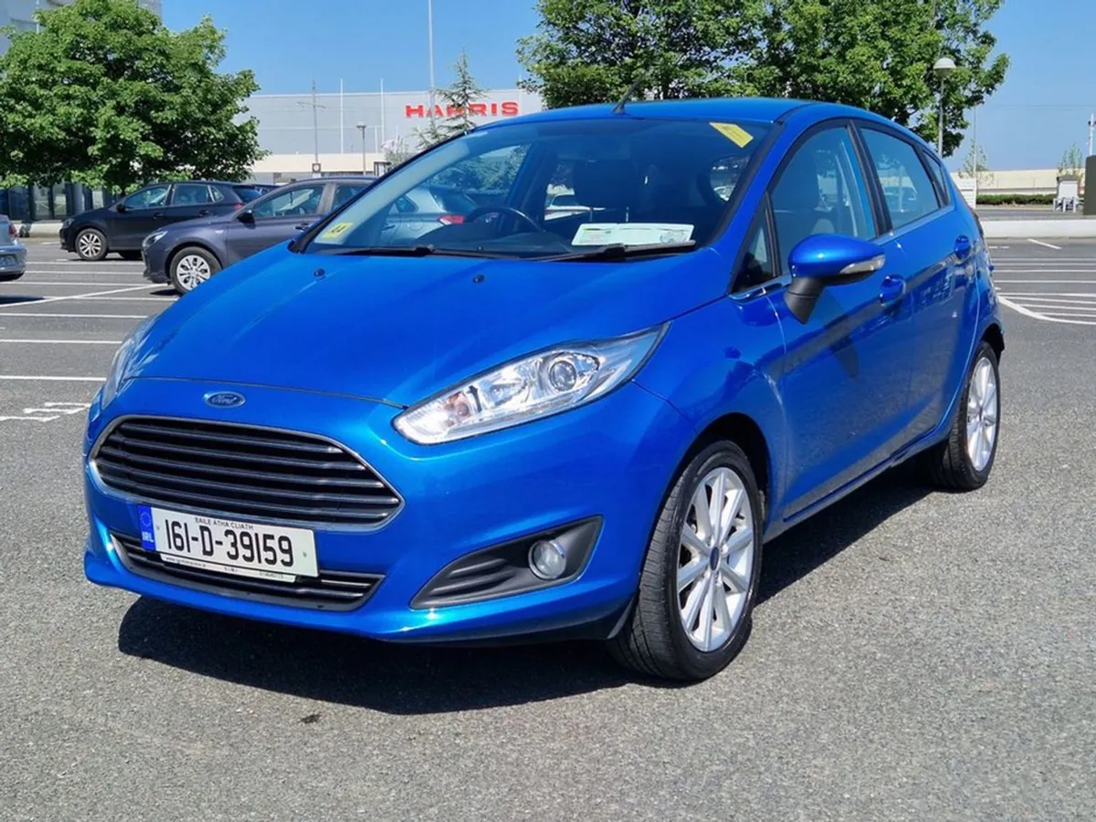 Ford Fiesta 1.0  Titanium  4dr  Low Miles  Nation - Image 4