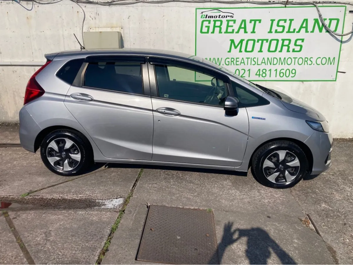 Honda Fit Daa-gp5 - Image 2