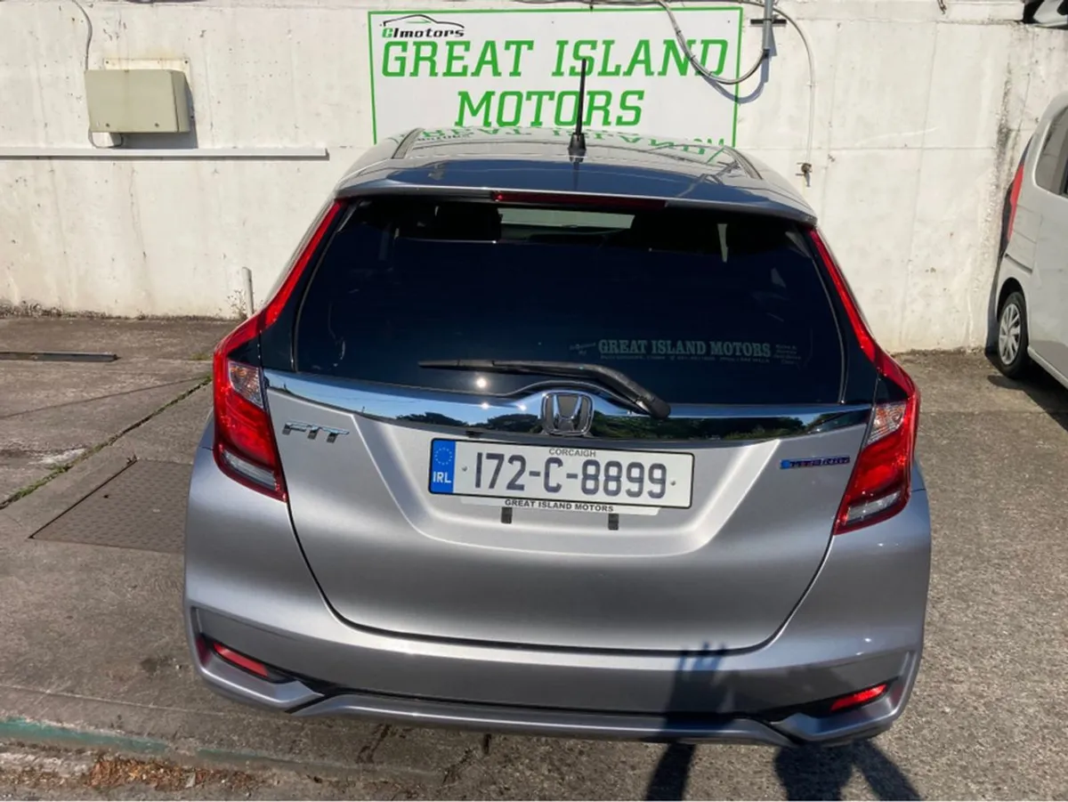 Honda Fit Daa-gp5 - Image 3