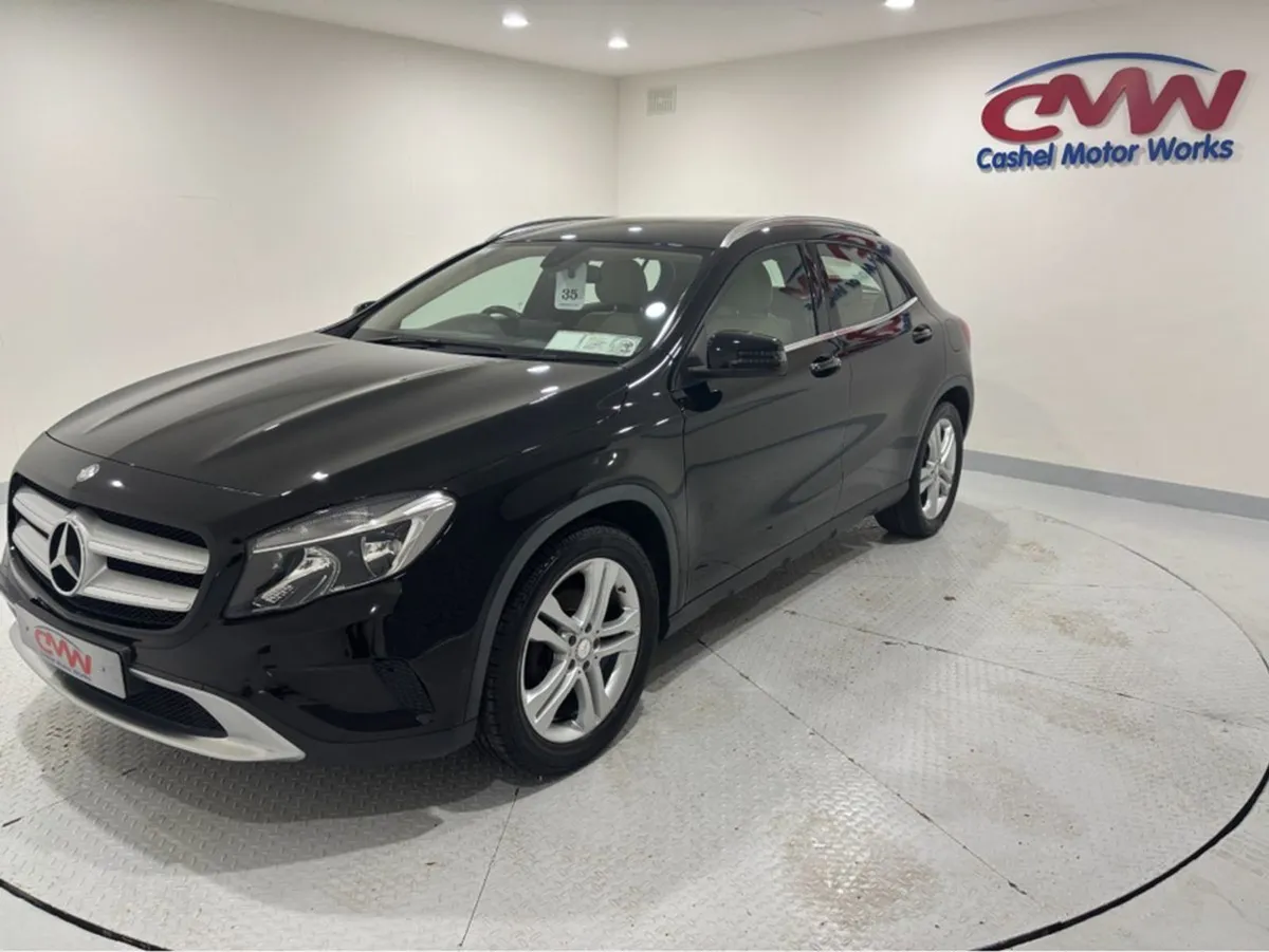 Mercedes-Benz GLA-Class 180 Urban 5dr full Leathe - Image 3