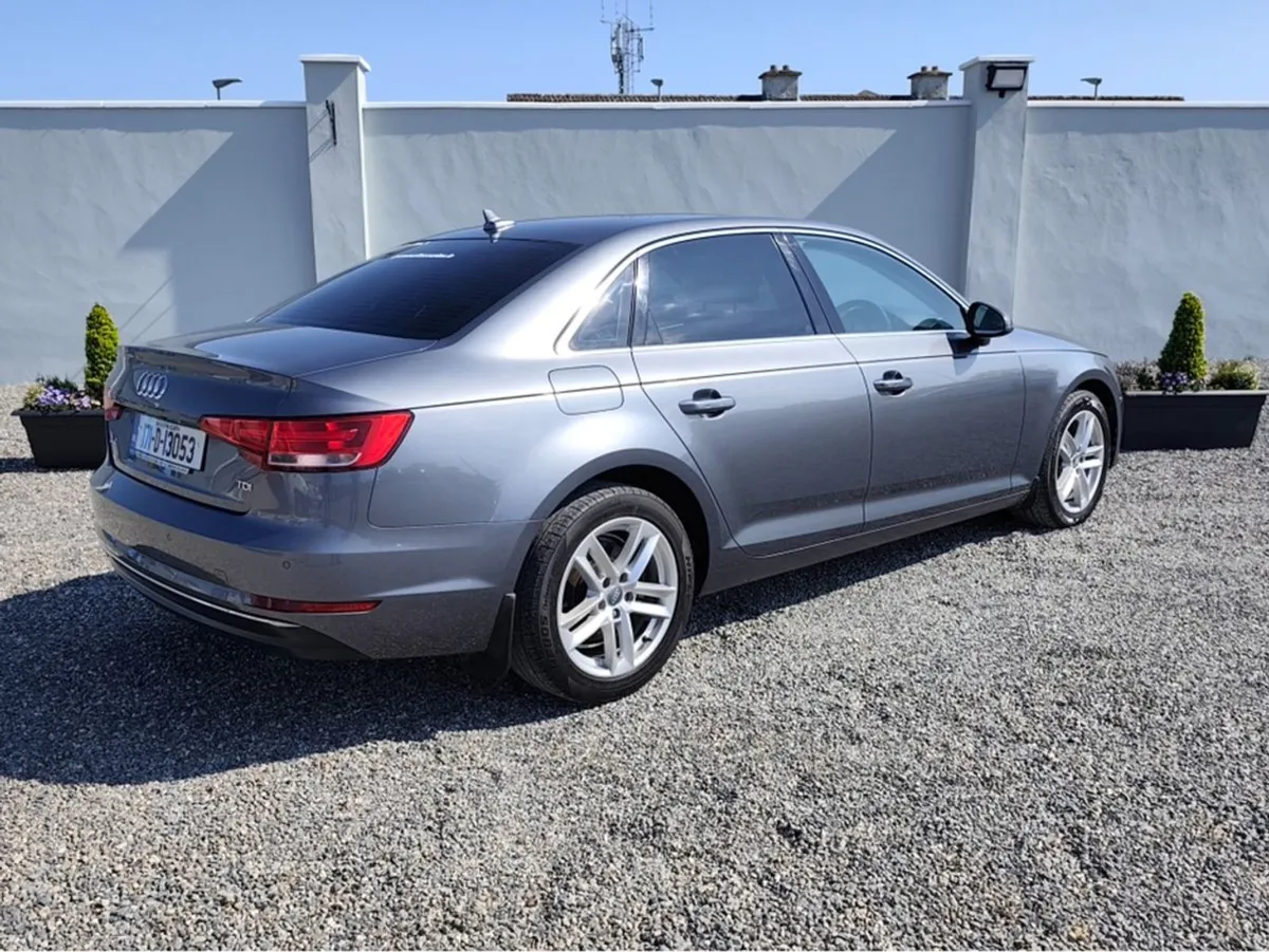 Audi A4 Only  75 Weekly Limousine 2.0 TDI 122 SE - Image 2