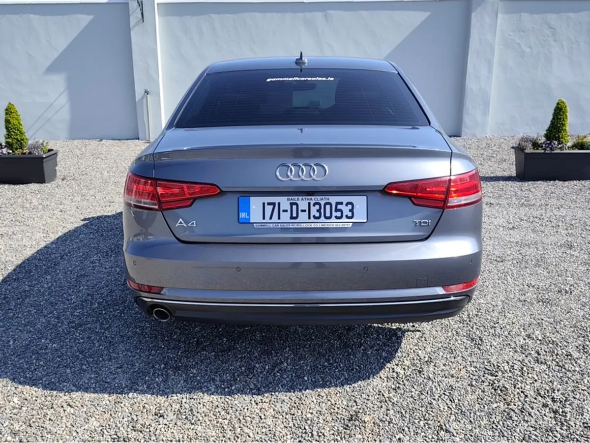 Audi A4 Only  75 Weekly Limousine 2.0 TDI 122 SE - Image 3