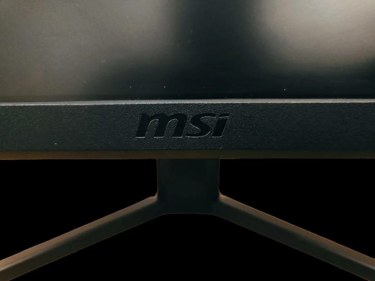 MSI Gaming Monitor Curved - Image 2