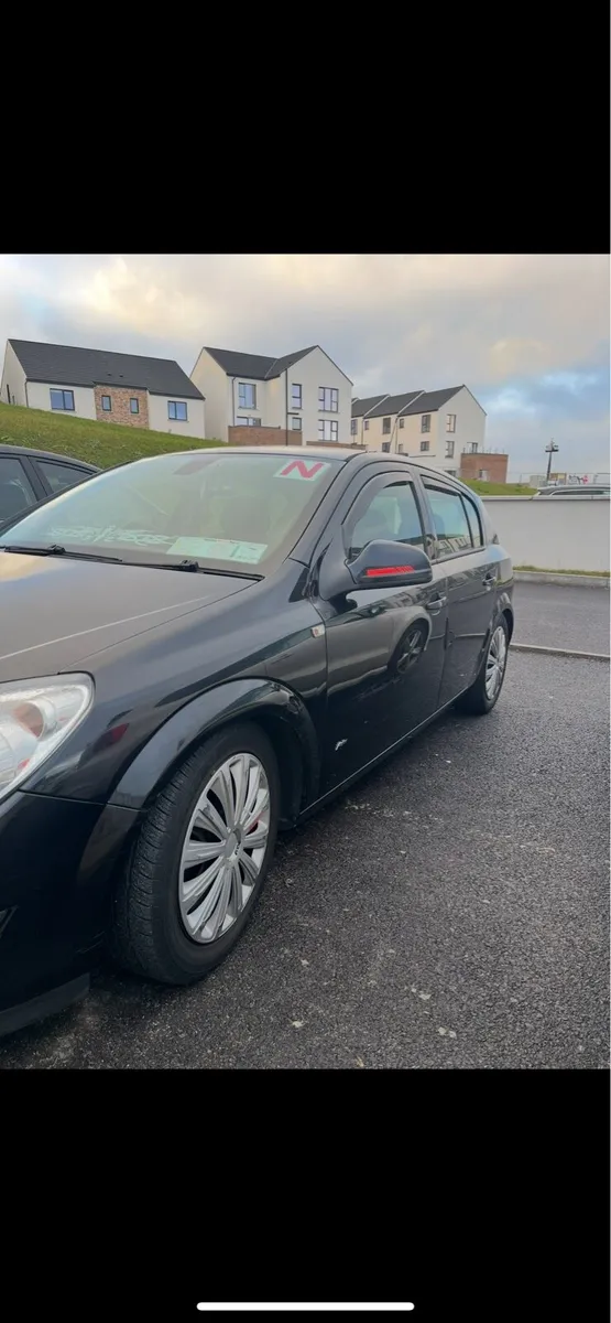 Vauxhall Astra Active - Image 3