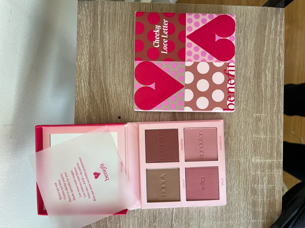 benefit palette (Limited edition) - Image 1