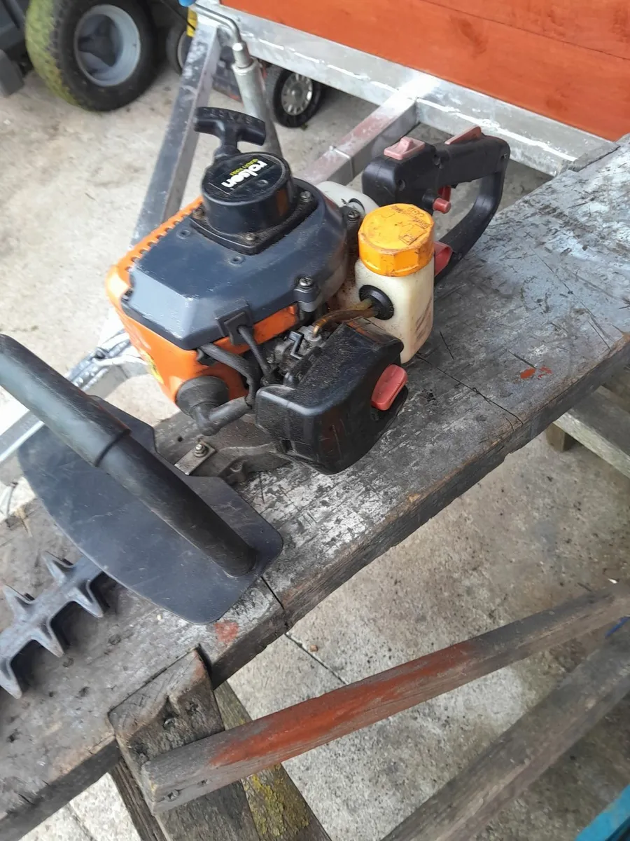 Hedge trimmer - Image 2