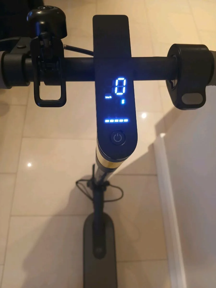 Xiaomi electric scooter - Image 3