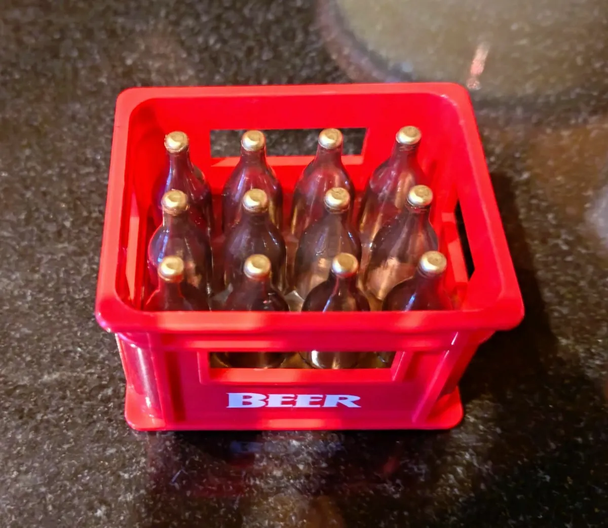 SMALL BEER CRATE BOTTLE OPENER, & MAGNET (NEW). - Image 2