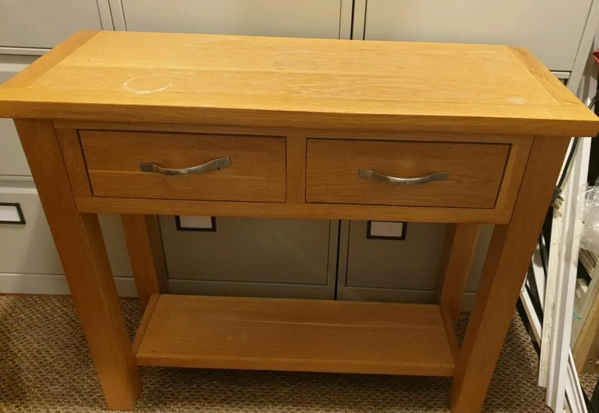 Hall Table €50 - Image 3