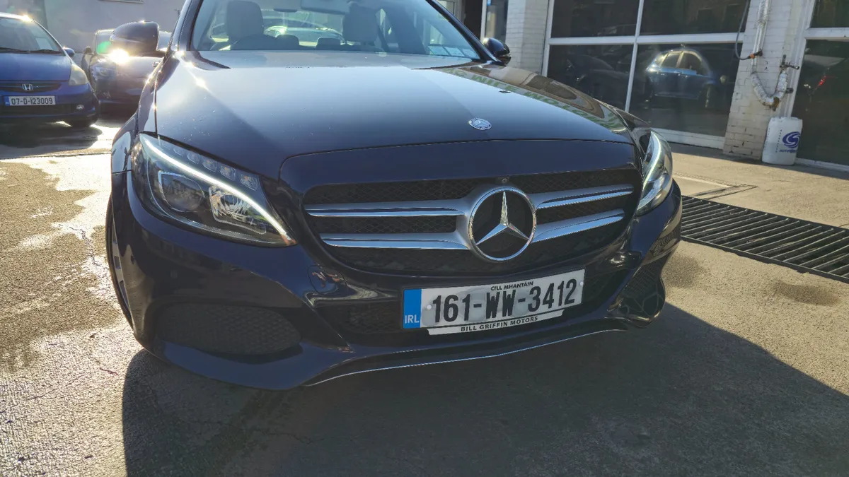 Mercedes-Benz C 350E 360 camera 280 BHP - Image 4