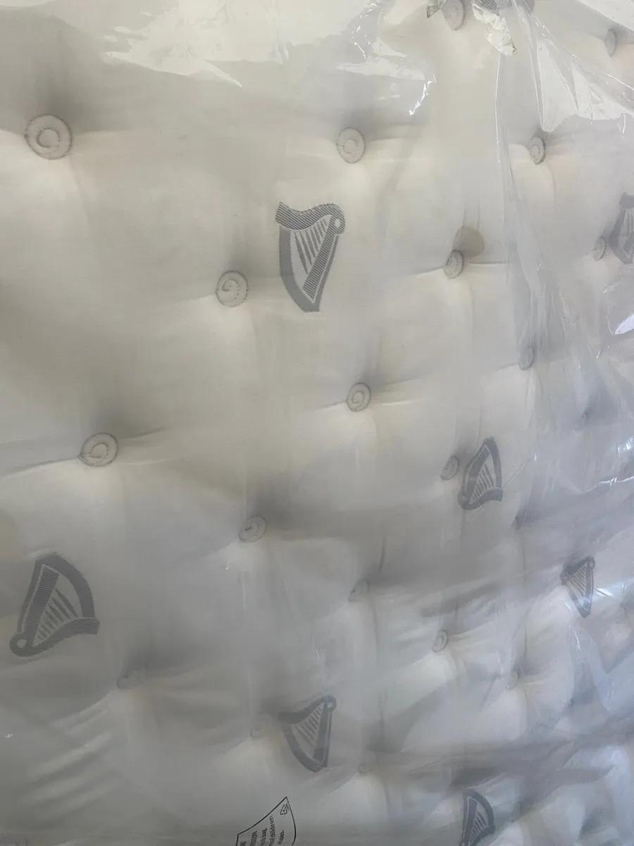 Odearest Derrynane superking size mattress - Image 1