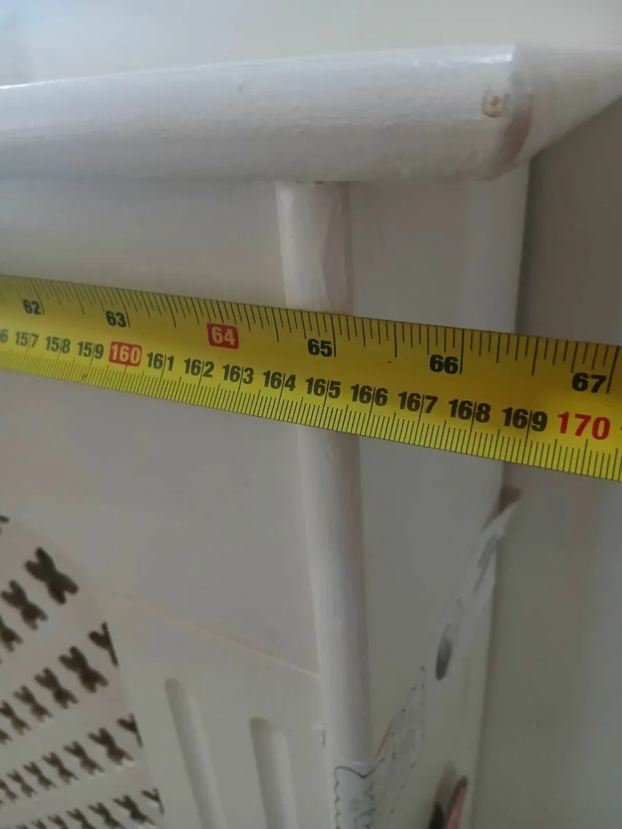 Cream/white radiator cover - Image 1
