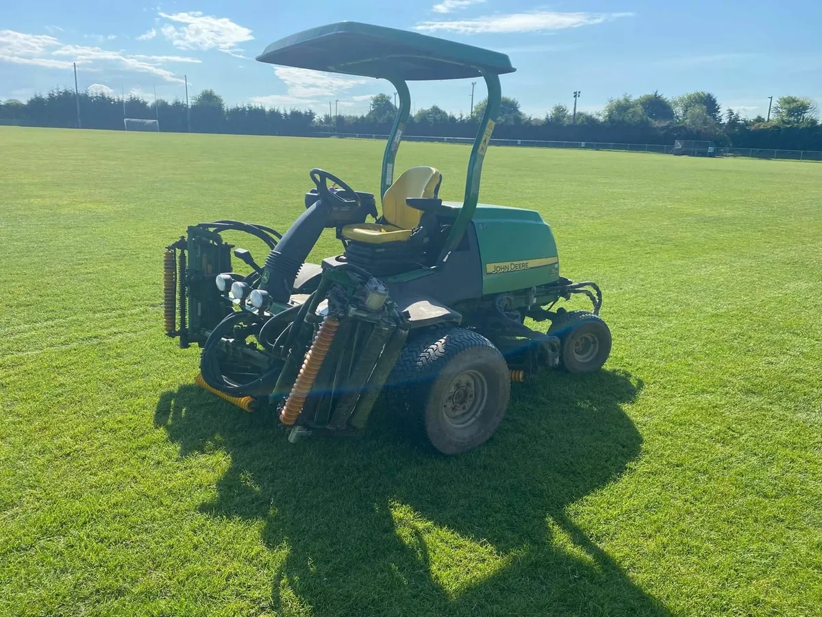 2012 John deere 7700 fairway mower - Image 1