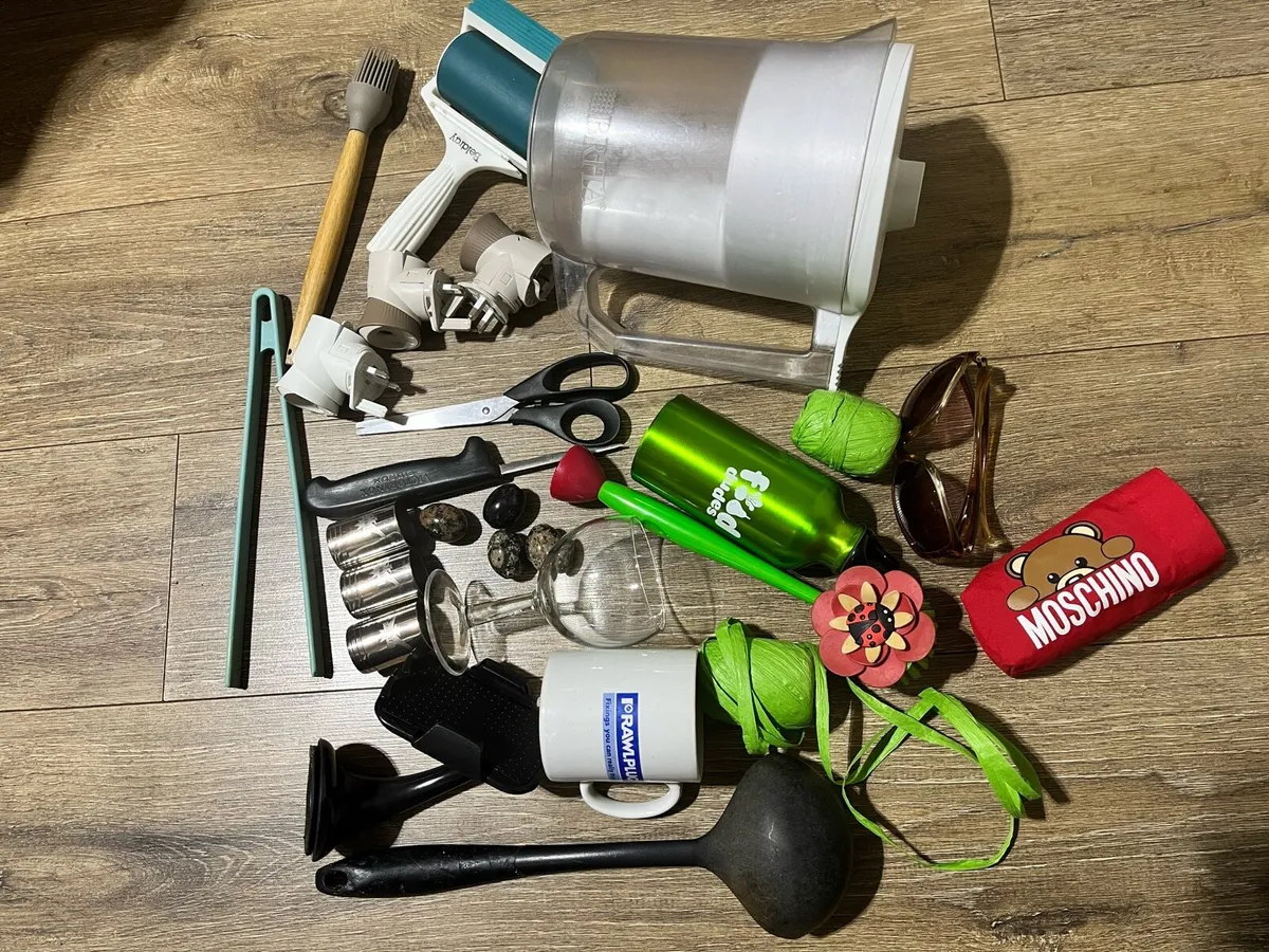Bundle of items - Image 3