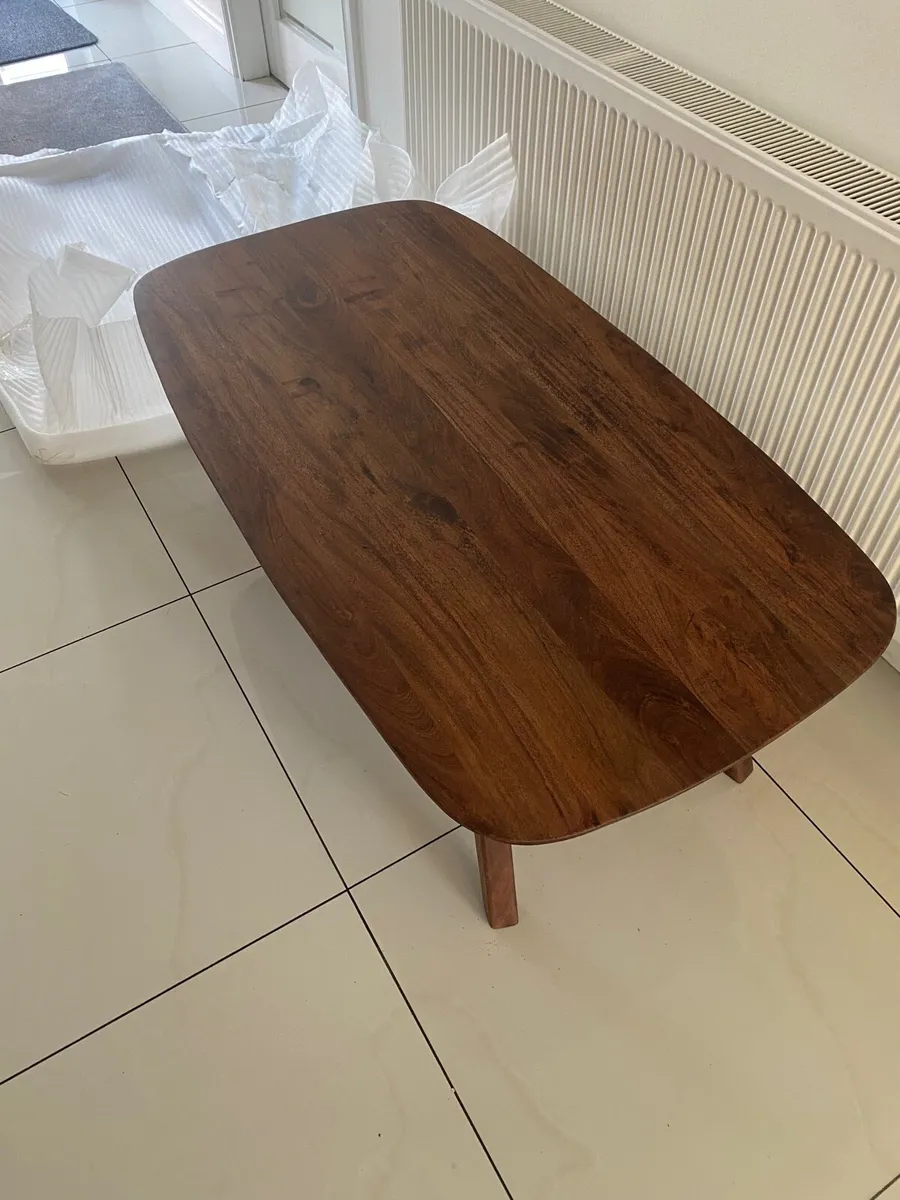Light and living walnut coffee table brand new - Image 1