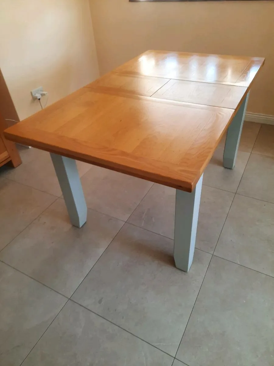 Kitchen Table - Image 2