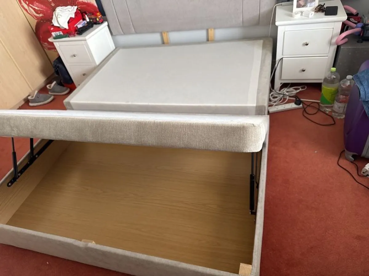 king frame bed with storage - Image 2