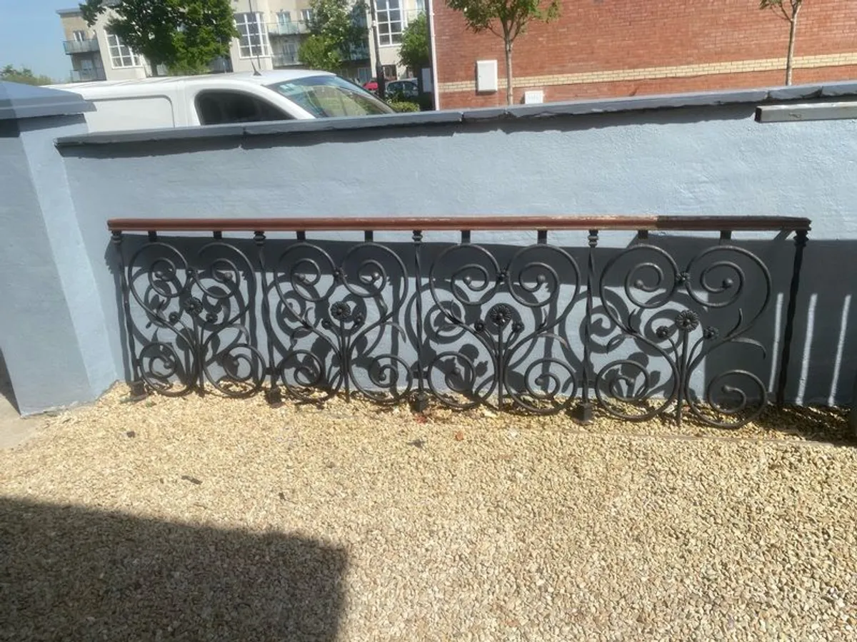 Handrail - Image 2
