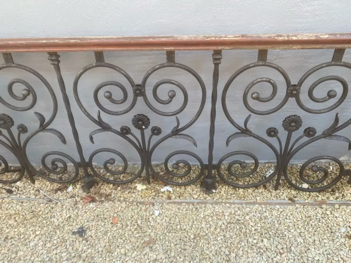 Handrail - Image 4